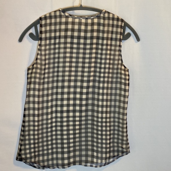 J. Crew Silk Blouse Sleeveless Black and cream check Size 0 Pleated XS - Picture 3 of 5